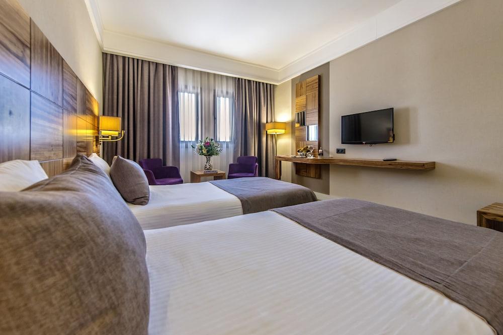 Hotel Ramada By Wyndham Cappadocia Ortahisar Zewnętrze zdjęcie
