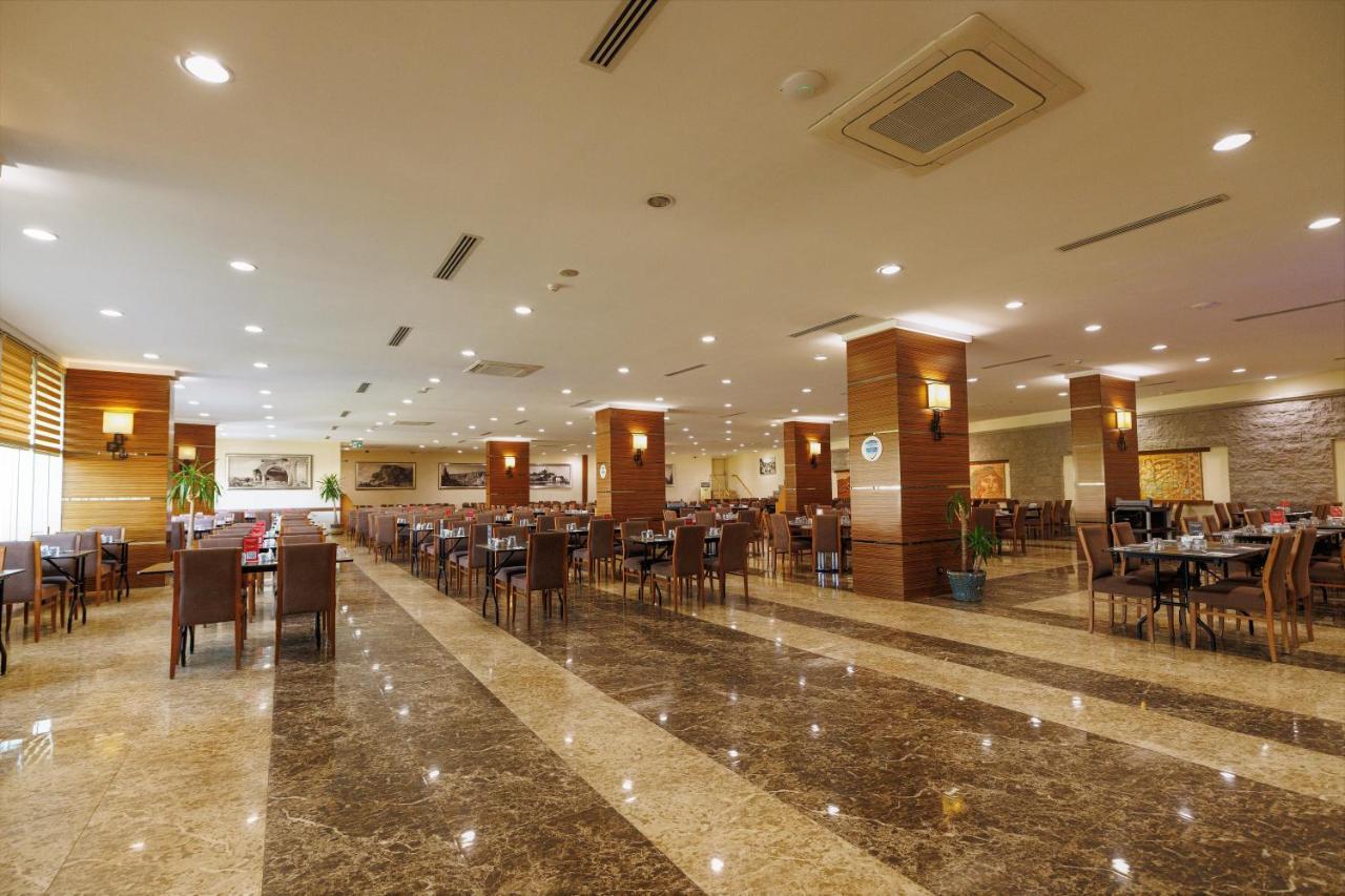 Hotel Ramada By Wyndham Cappadocia Ortahisar Zewnętrze zdjęcie