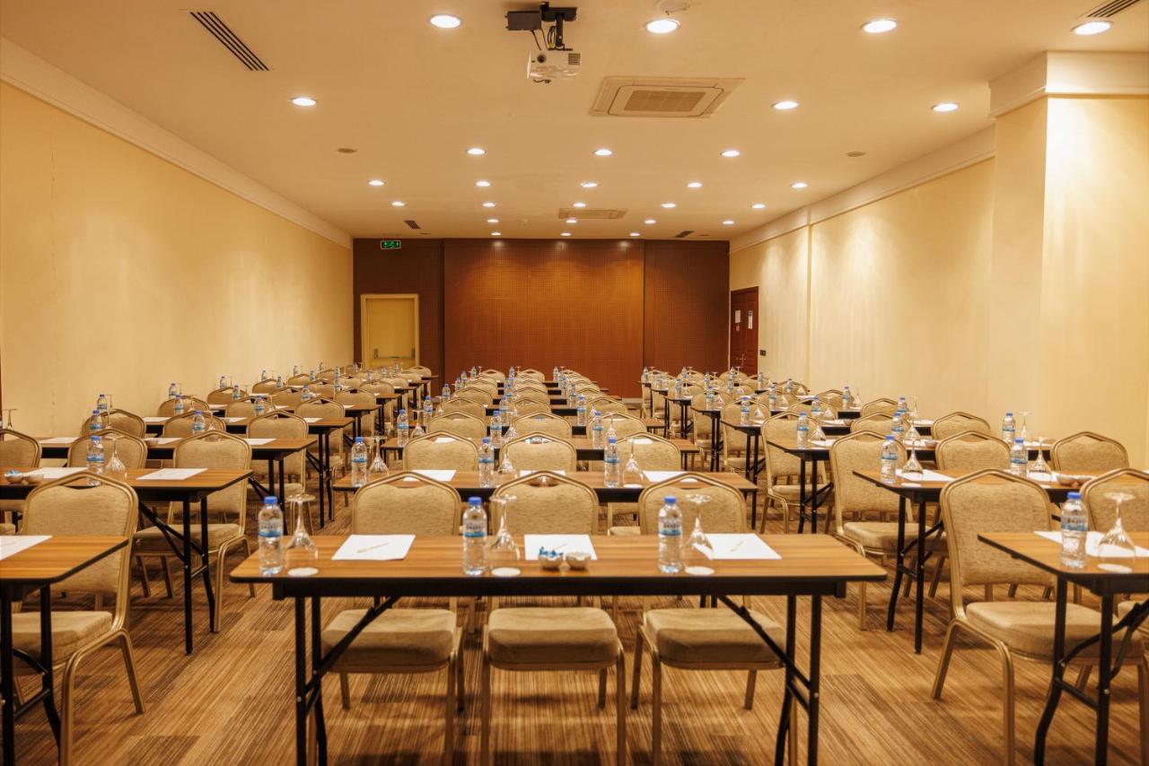 Hotel Ramada By Wyndham Cappadocia Ortahisar Zewnętrze zdjęcie