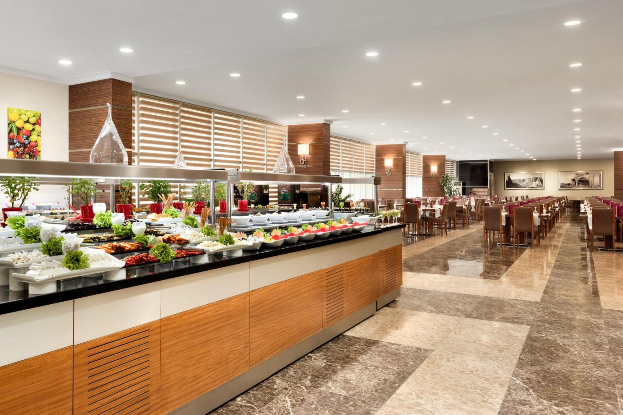 Hotel Ramada By Wyndham Cappadocia Ortahisar Zewnętrze zdjęcie